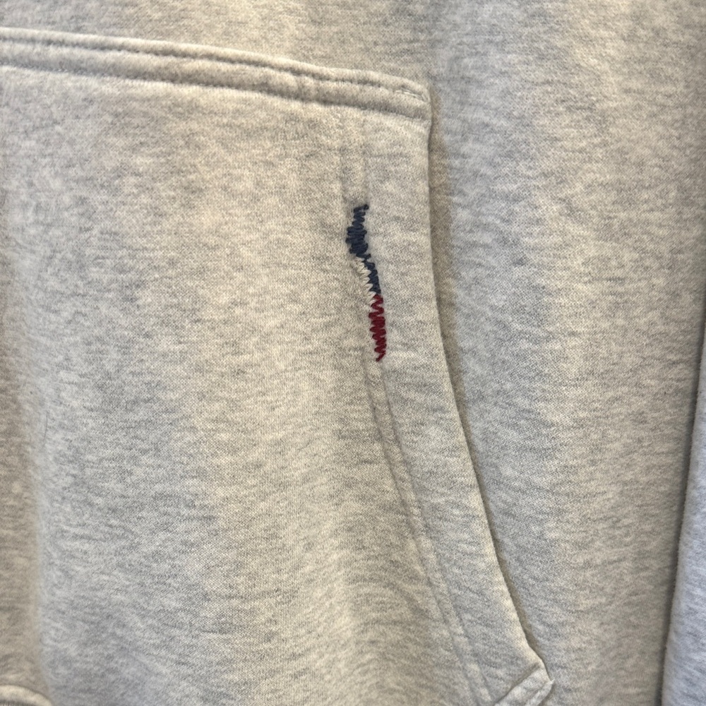 Abercrombie & Fitch Accented Light Gray Popover Hoodie - Picture 3 of 10